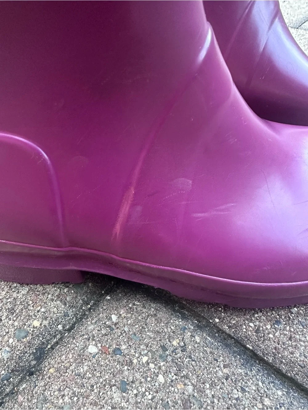 Hunter Women's  Plum Knee-High Rain Boots FAIR condition.